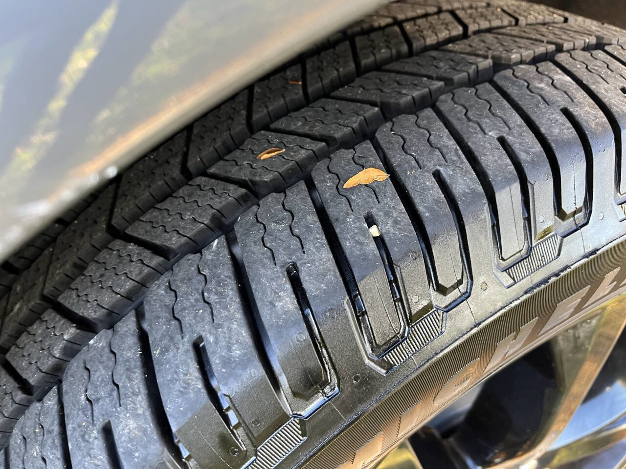 Used 2019 Dodge Durango R/T w/ Technology Group image 11