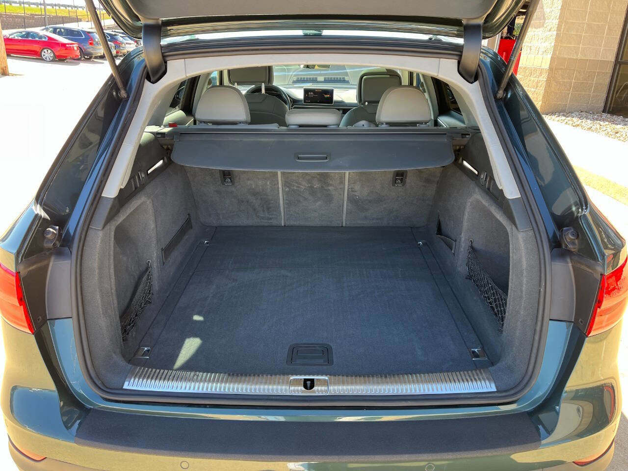 Used 2017 Audi A4 2.0T allroad Premium Plus image 19