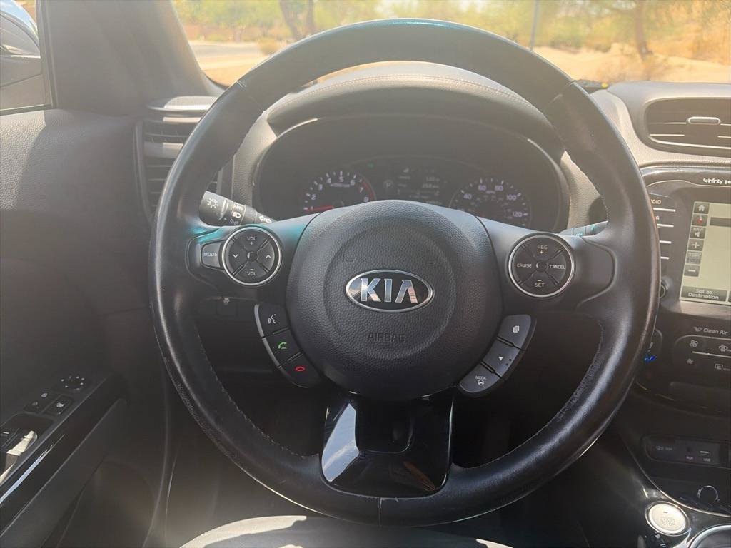Used 2015 Kia Soul ! w/ Sun & Sound Package FWD image 20