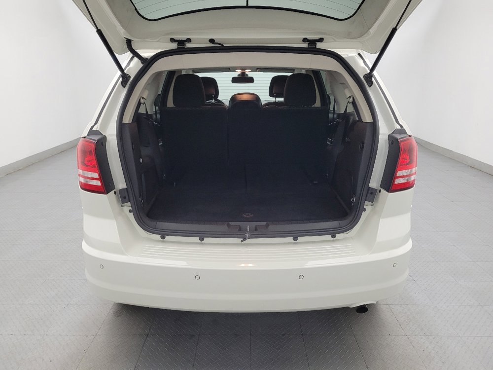 Used 2020 Dodge Journey SE w/ SE Popular Equipment Group FWD image 29