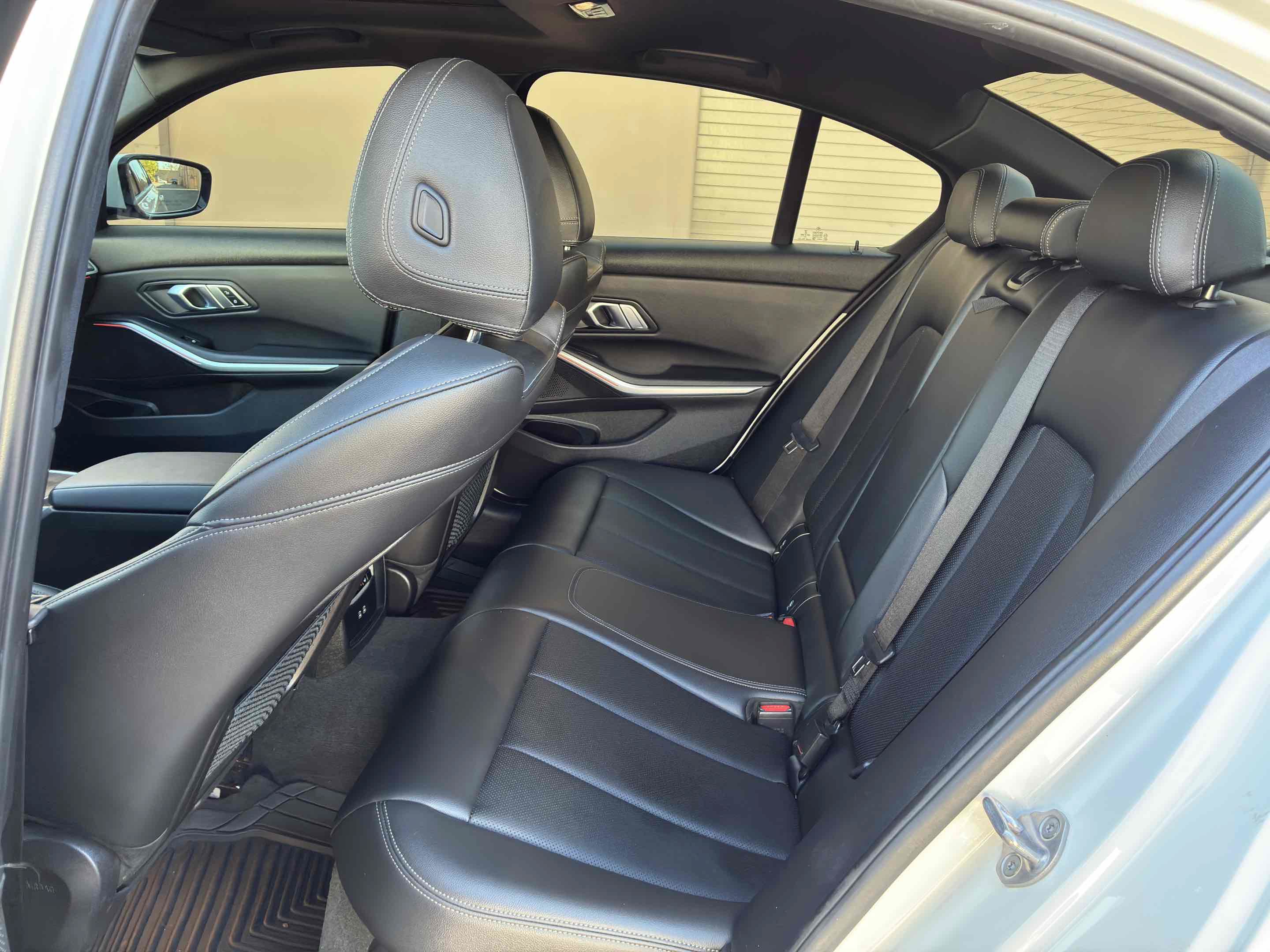 Used 2022 BMW 330e w/ Driving Assistance Package RWD image 55