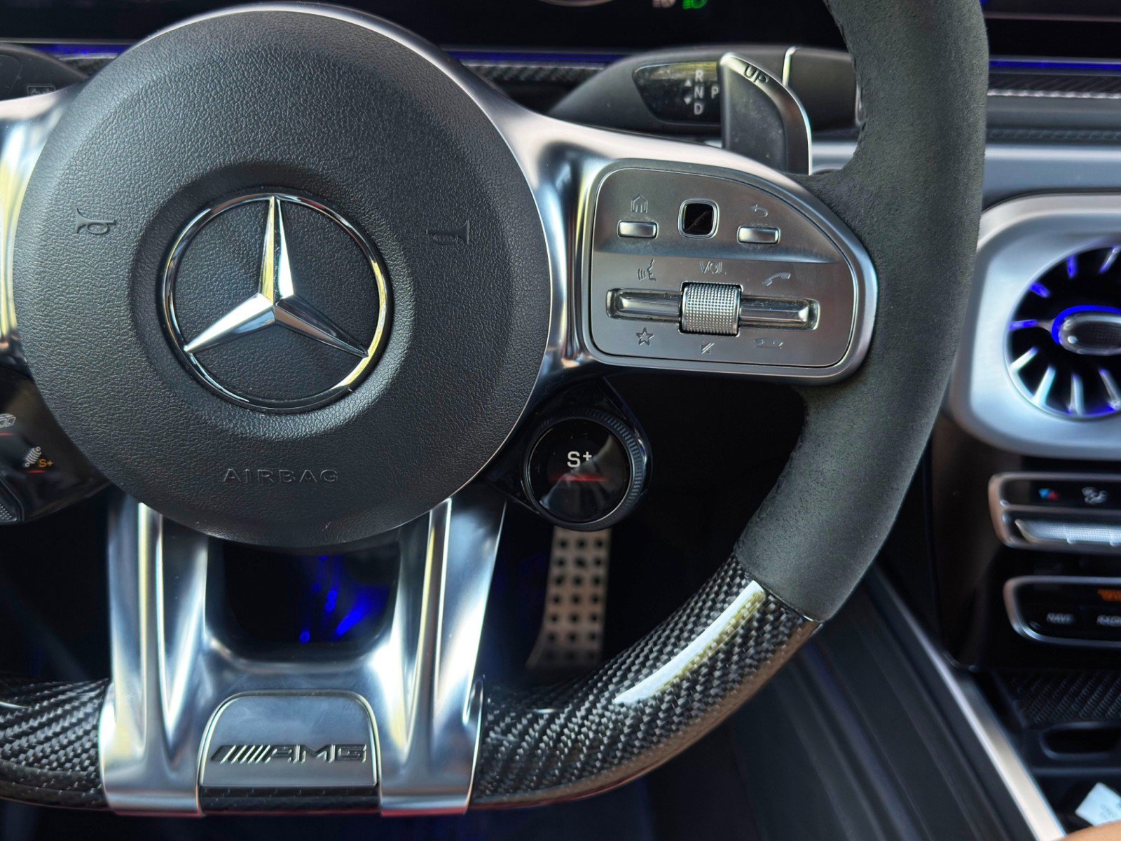 Used 2023 Mercedes-Benz G 63 AMG Squared image 25