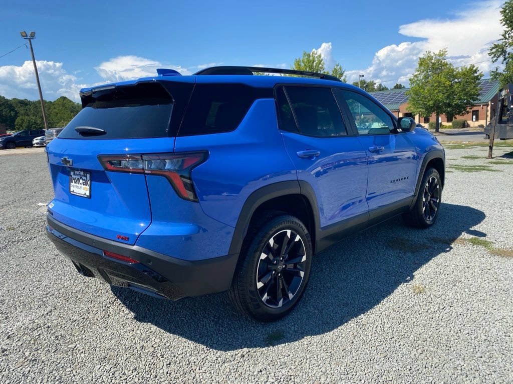 New 2027 Chevrolet Equinox RS FWD image 3