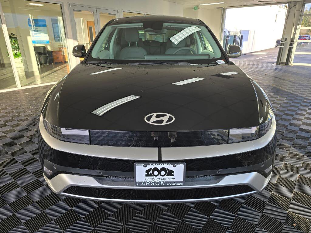 New 2026 Hyundai Ioniq 5 SEL image 9