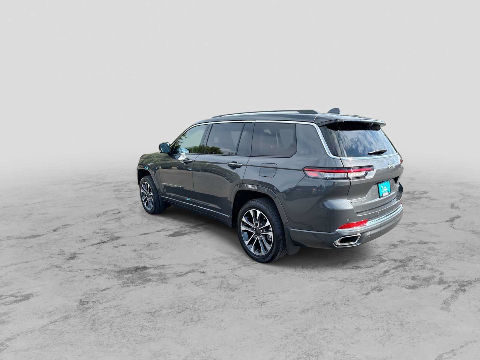 Used 2021 Jeep Grand Cherokee L Overland w/ Luxury Tech Group IV AWD/4WD image 6