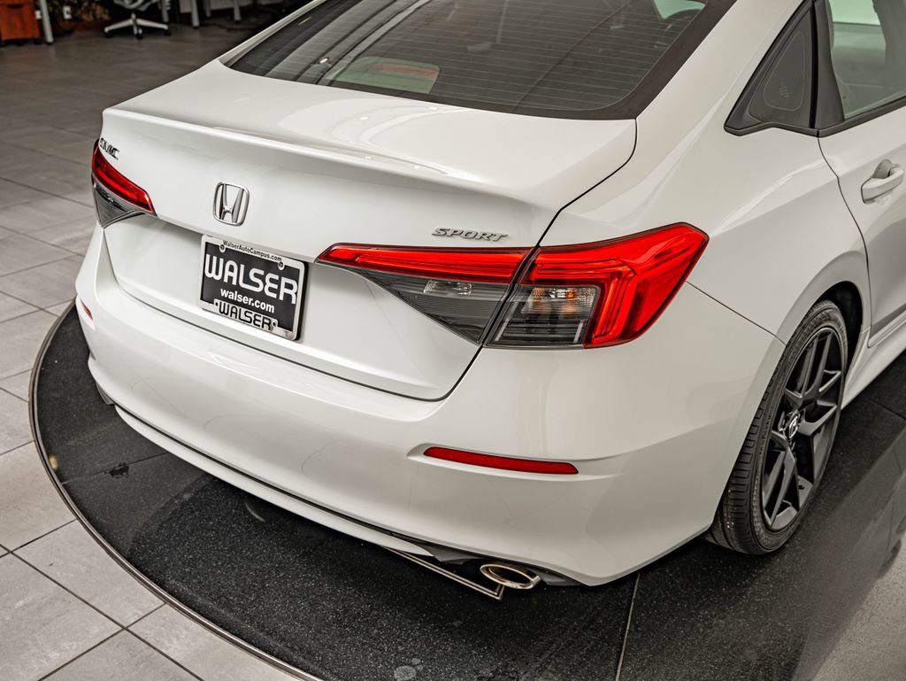 Used 2022 Honda Civic Sport image 15