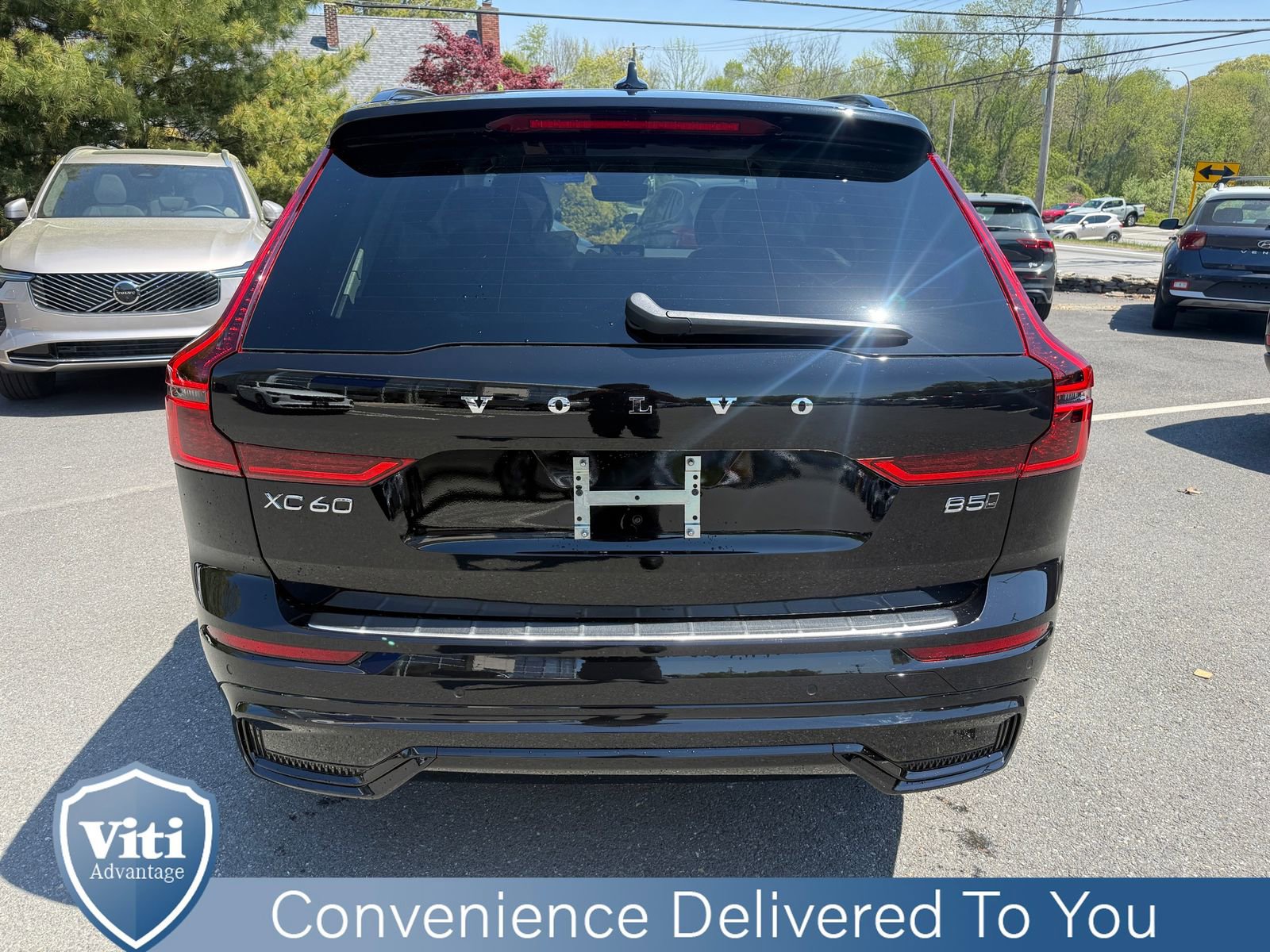 New 2026 Volvo XC60 B5 Ultra w/ Protection Package Premier AWD/4WD image 7