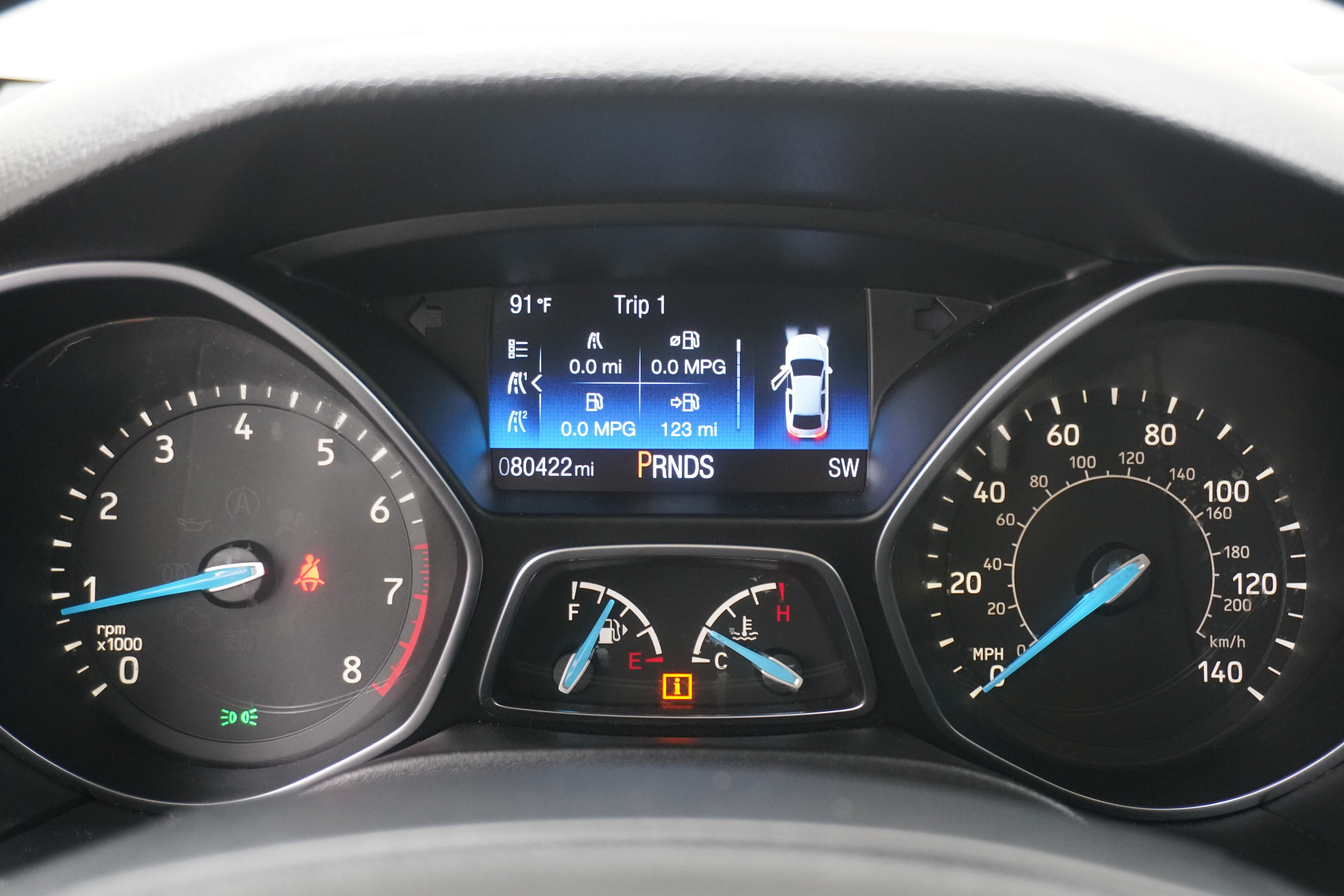 Used 2016 Ford Focus SE w/ Equipment Group 201A FWD image 14