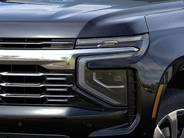 New 2026 Chevrolet Suburban Premier w/ Sun And Tow Package AWD/4WD image 14