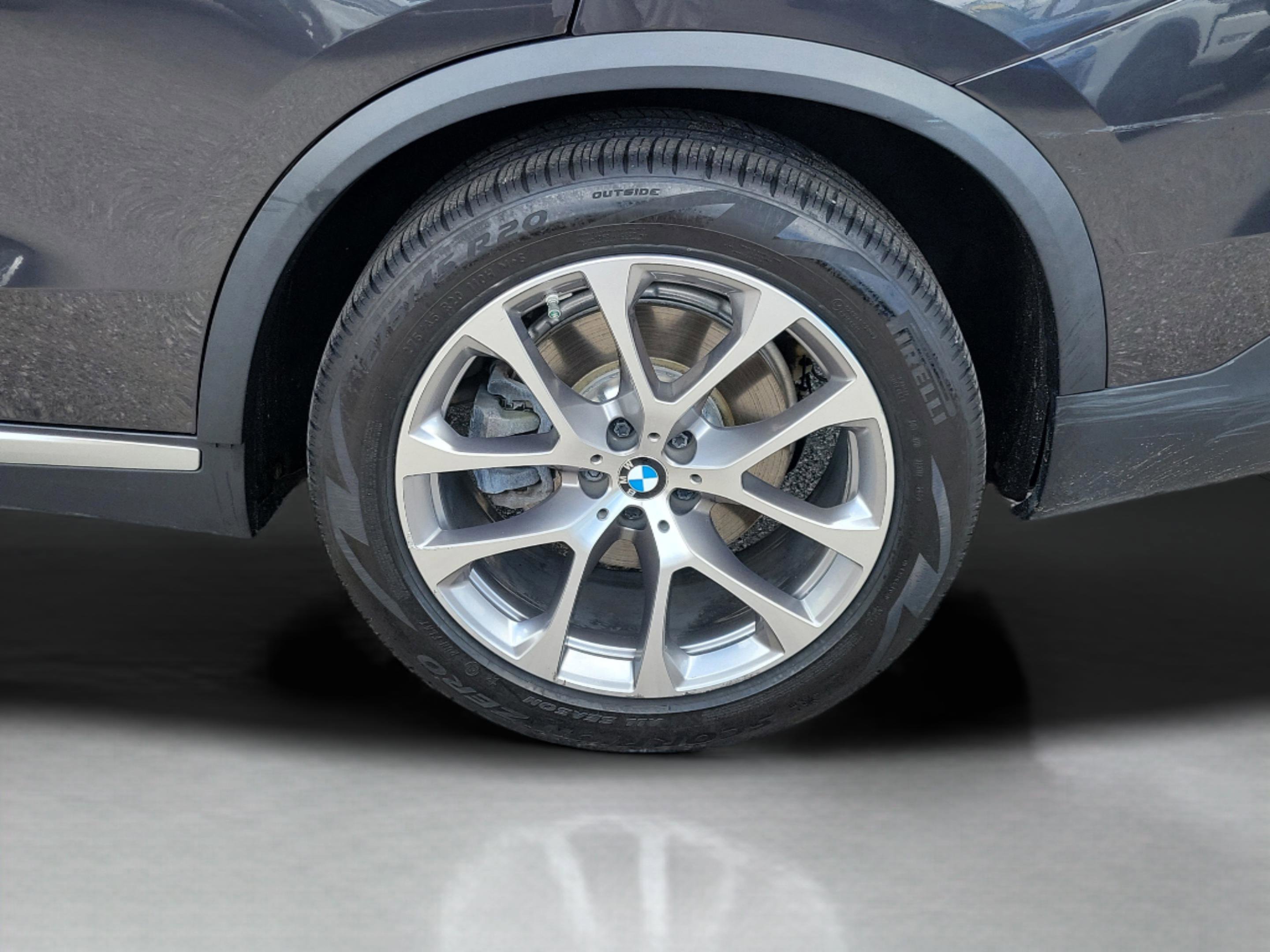 Used 2019 BMW X5 xDrive40i w/ Premium Package 2 AWD/4WD image 32
