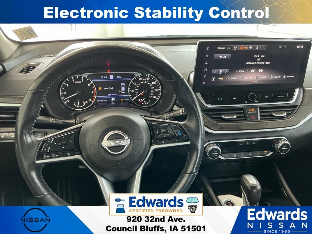 Used 2024 Nissan Altima 2.5 SL AWD/4WD image 17
