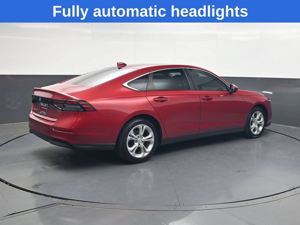 Used 2023 Honda Accord LX image 4