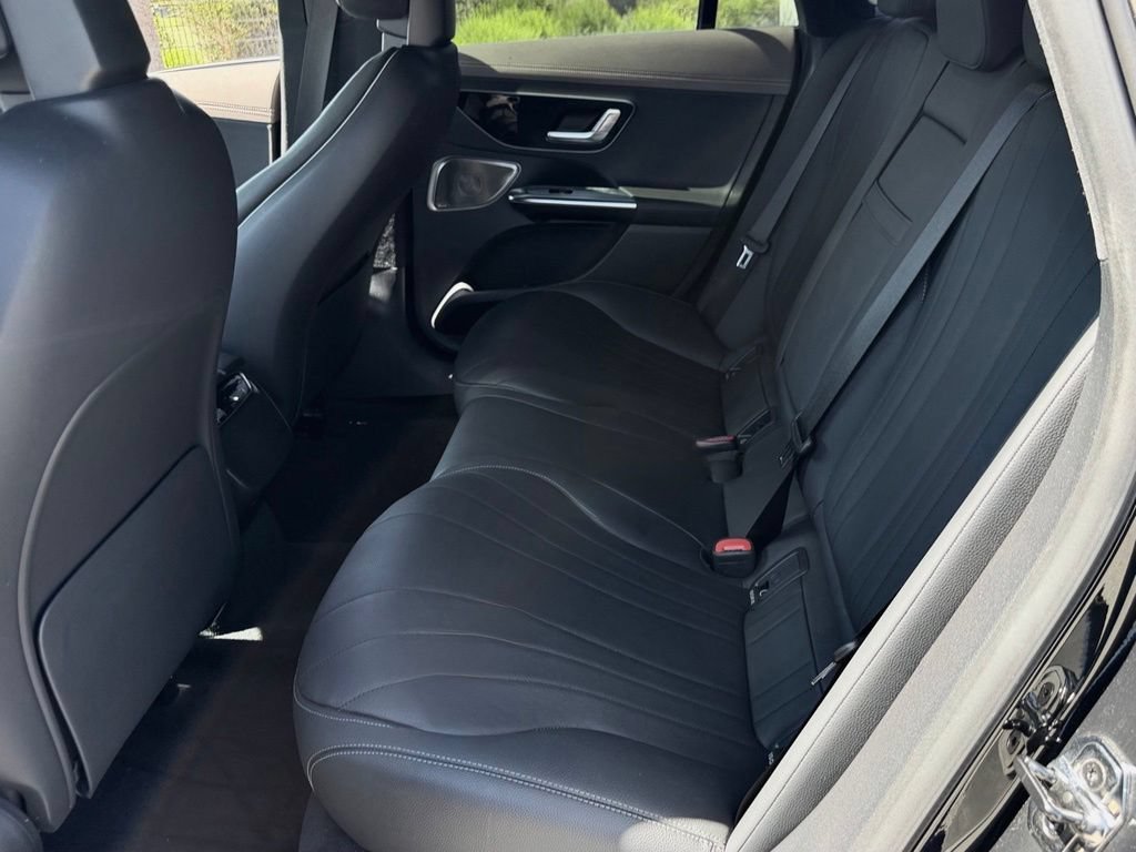 Certified 2023 Mercedes-Benz EQE 500 4MATIC Sedan image 30