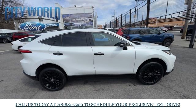 Used 2023 Toyota Venza Nightshade AWD/4WD image 4