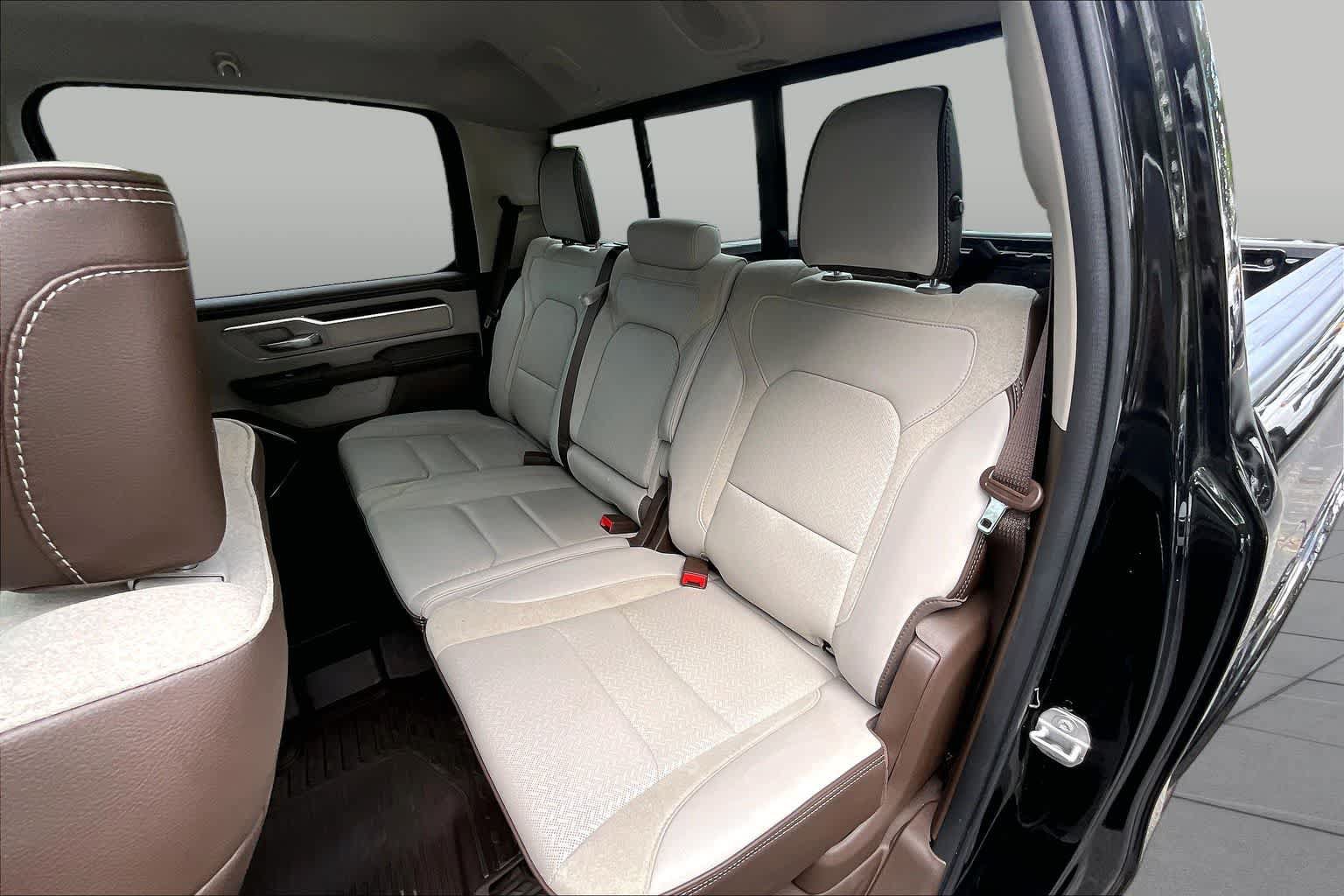 Used 2025 RAM 1500 Laramie AWD/4WD image 48