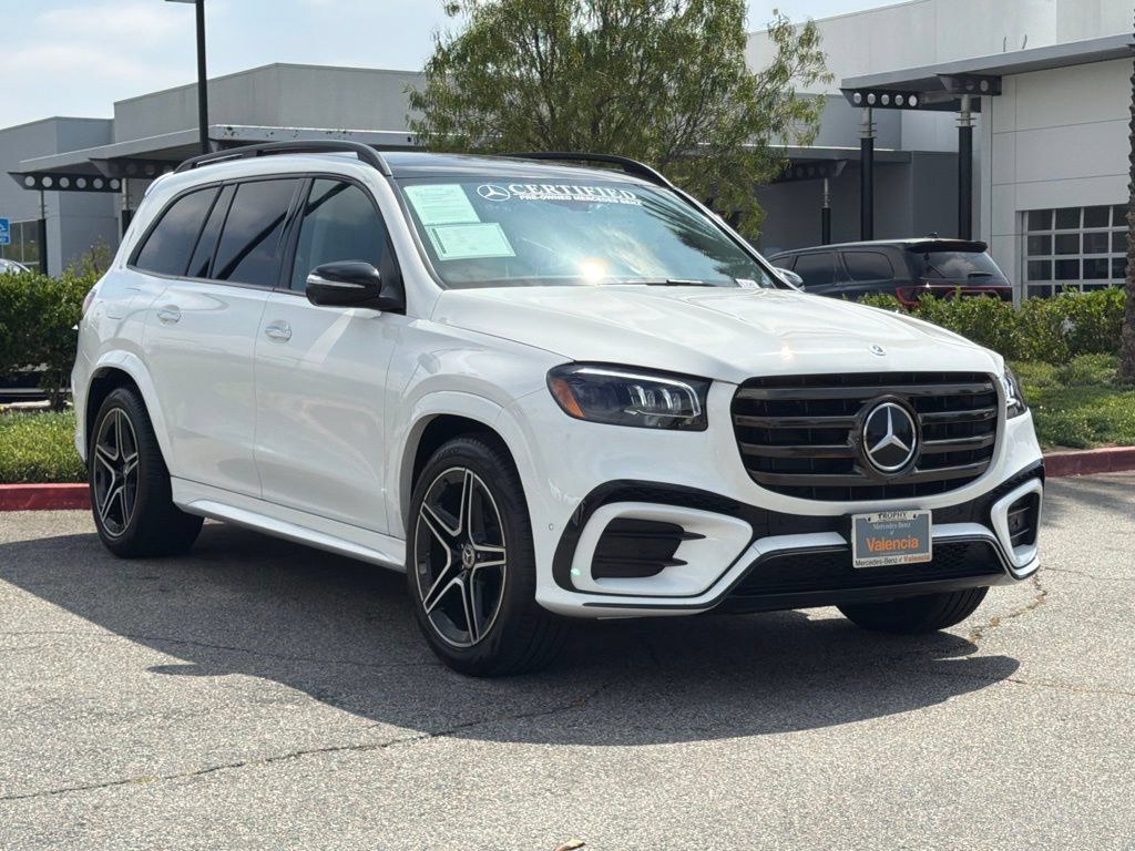 Certified 2026 Mercedes-Benz GLS 450 4MATIC image 4