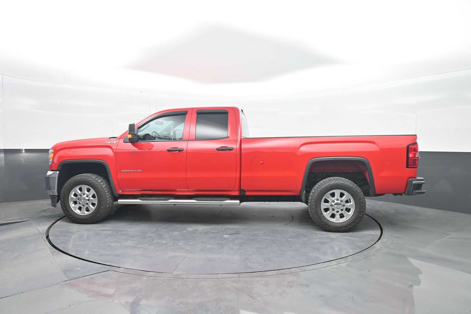Used 2018 GMC Sierra 3500 4x4 Double Cab w/ Sierra Convenience Package image 5