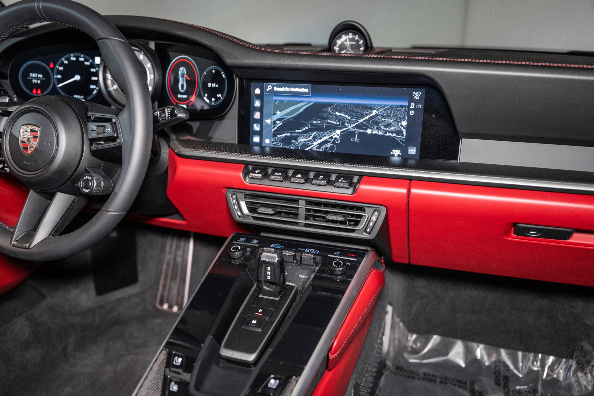 Used 2022 Porsche 911 Turbo S image 26