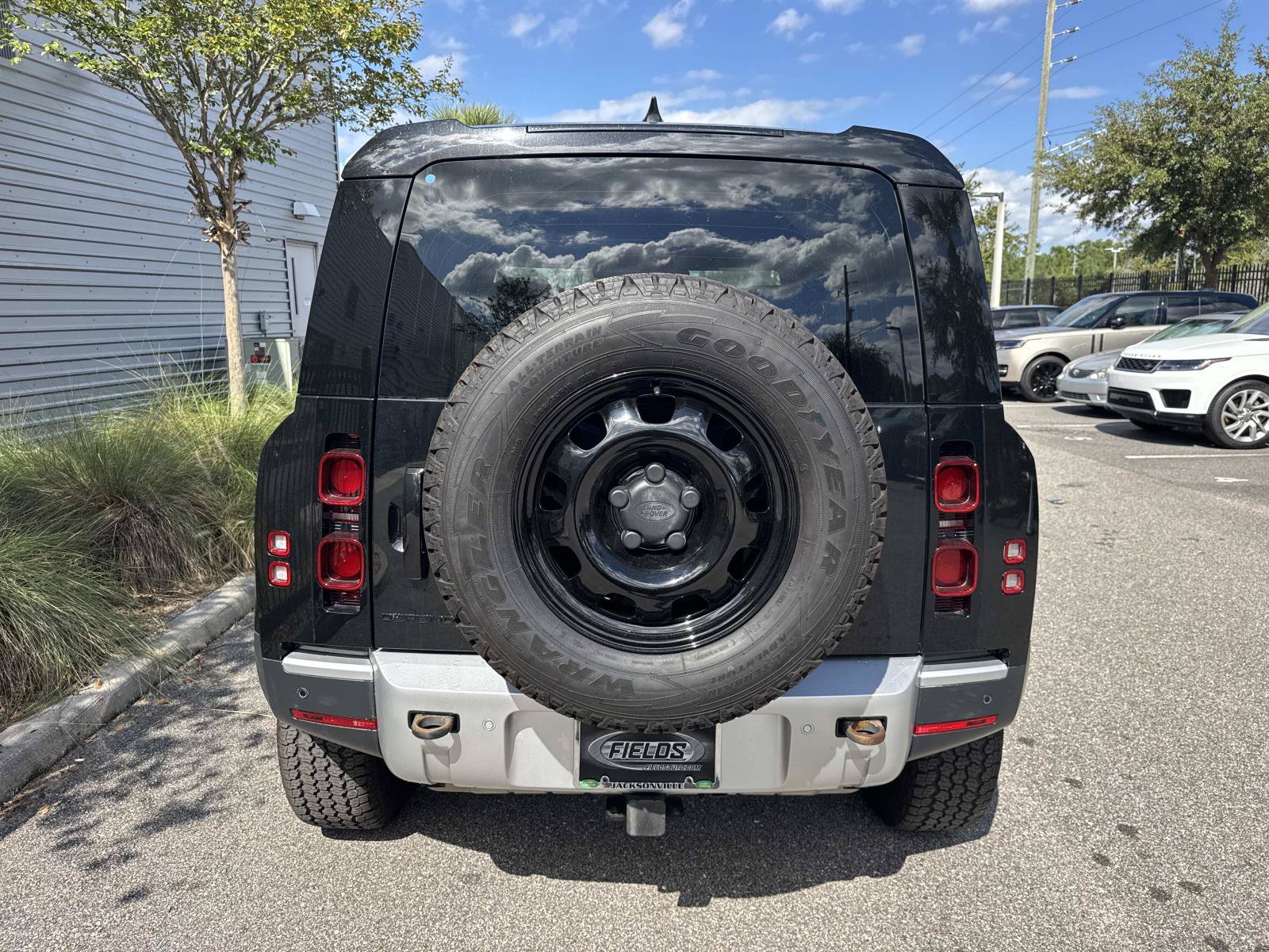 Used 2024 Land Rover Defender 90 S AWD/4WD image 7
