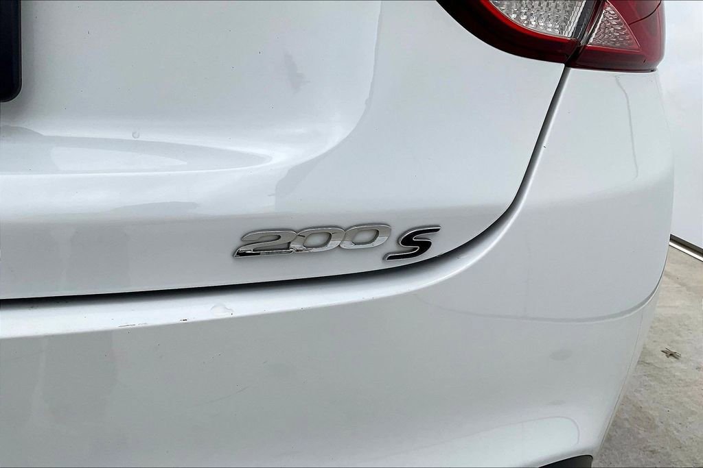Used 2015 Chrysler 200 S w/ Navigation & Sound Group I image 8