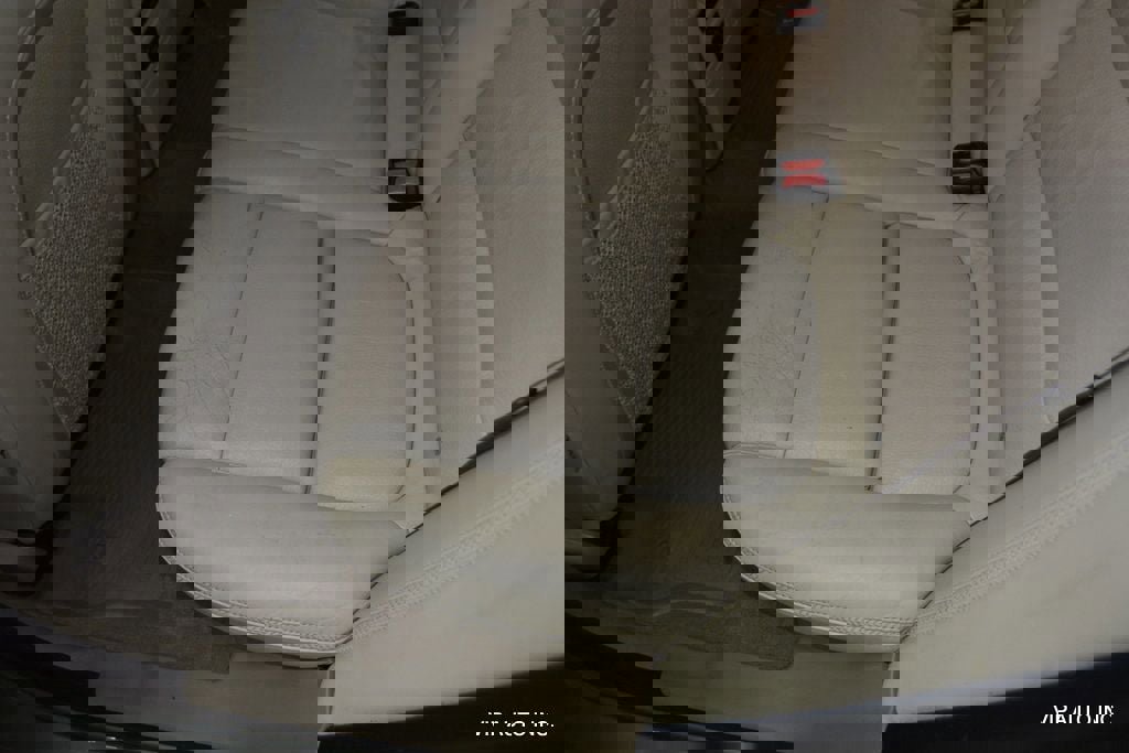 Used 2010 Volvo XC70 3.2 image 25