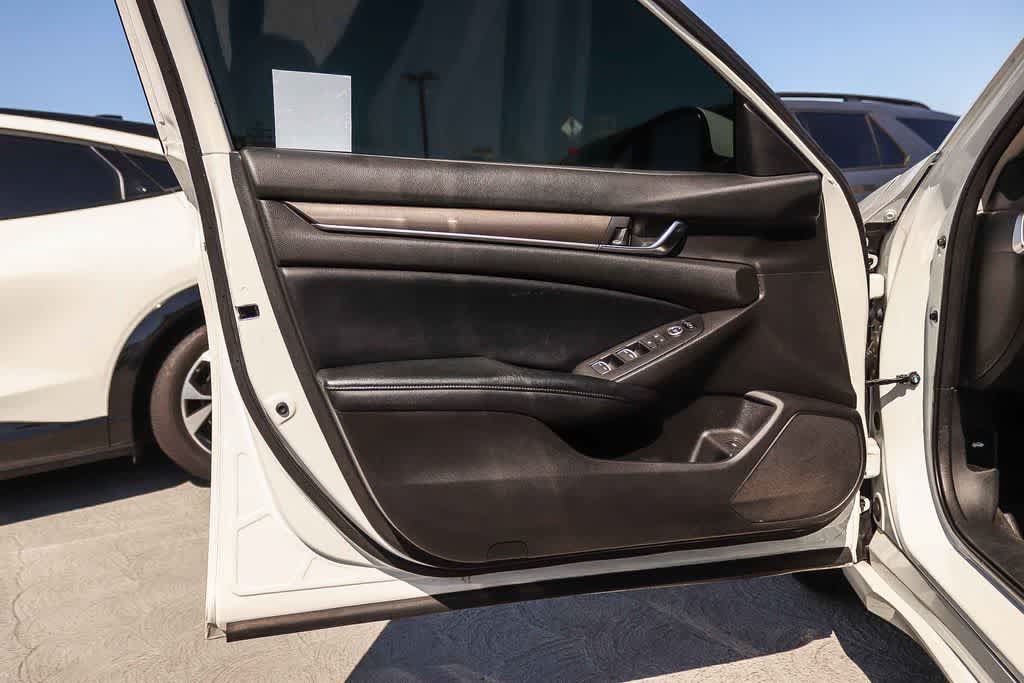 Used 2018 Honda Accord LX image 21