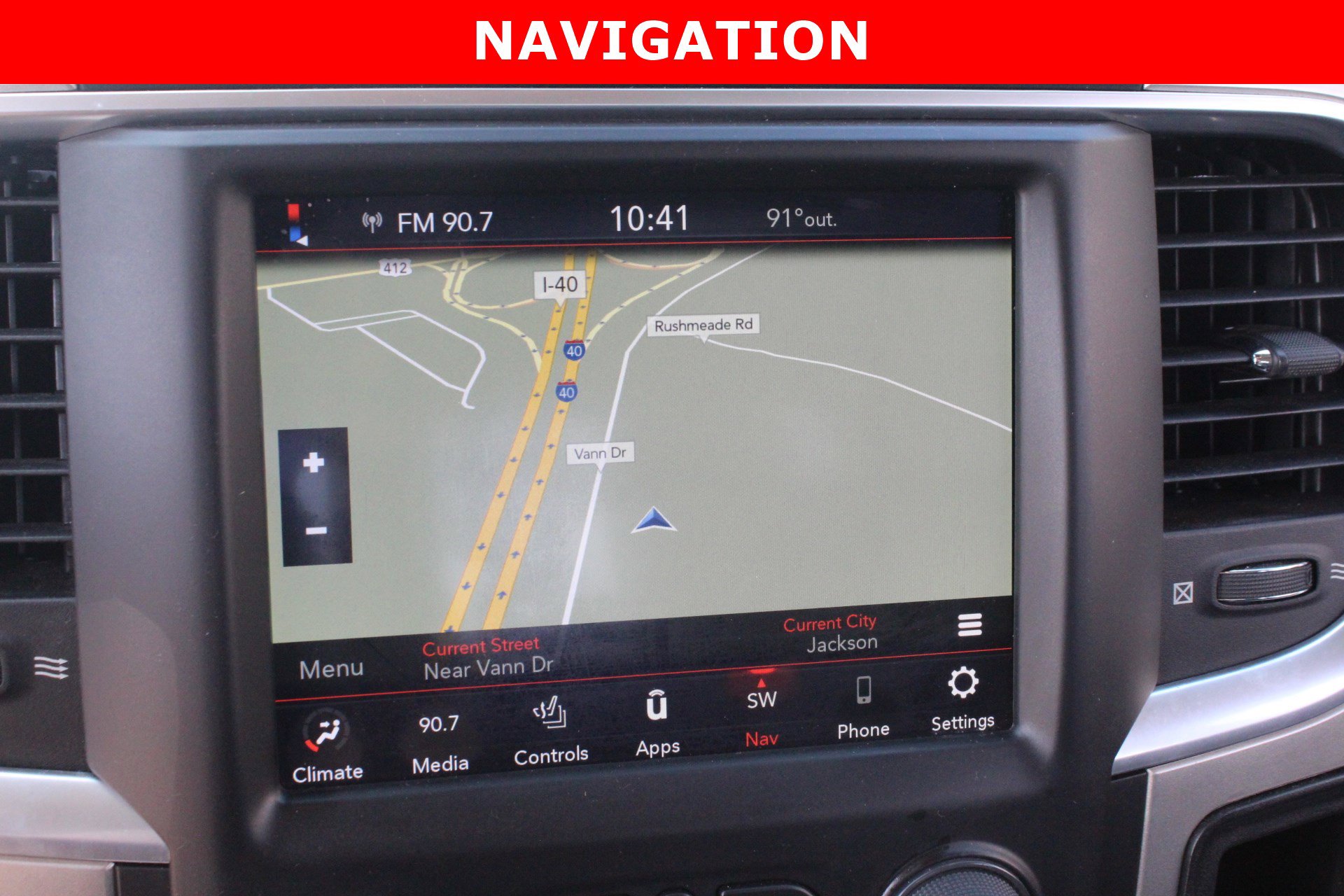 Used 2020 RAM 1500 Classic SLT w/ Luxury Group RWD image 22