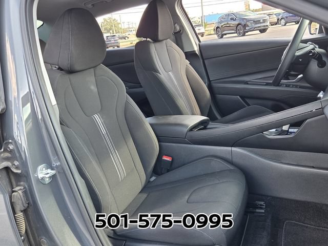 Used 2023 Hyundai Elantra Blue FWD image 19