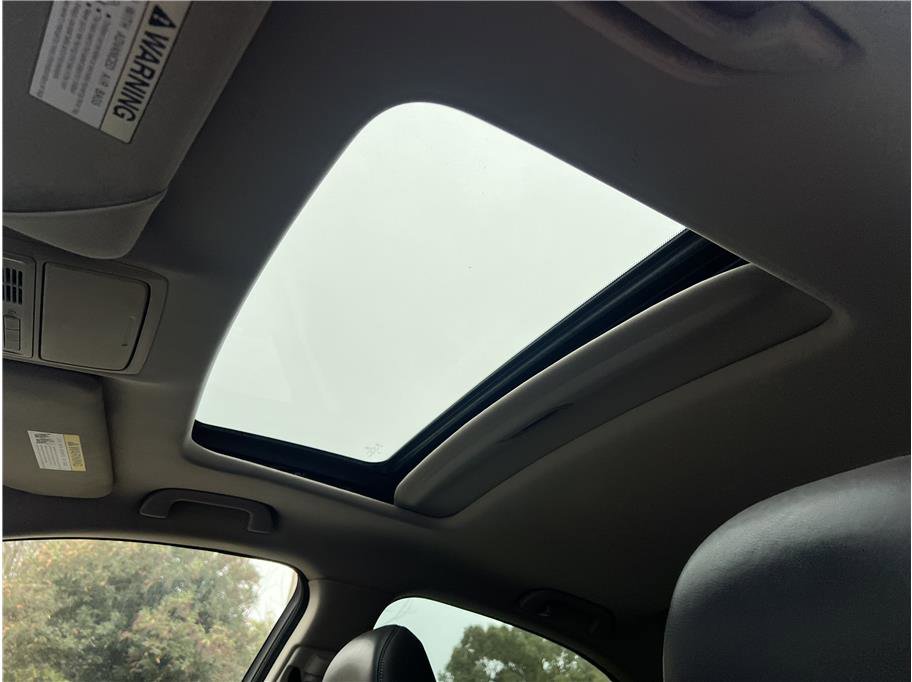 Used 2013 Acura TSX Sedan image 15