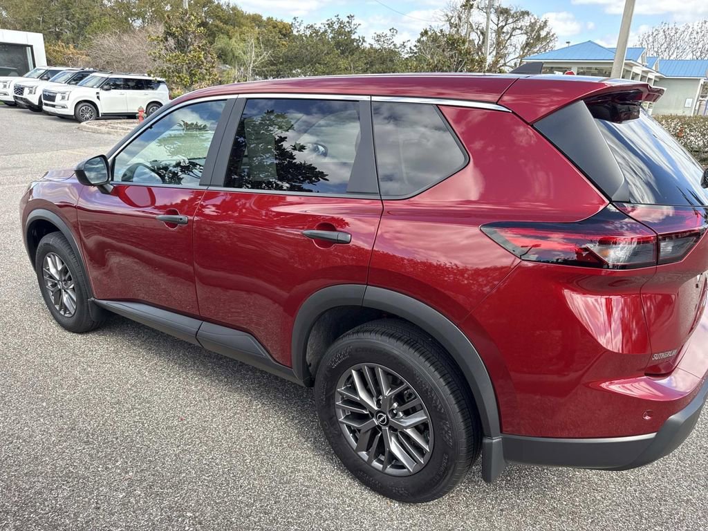 Certified 2025 Nissan Rogue S image 7