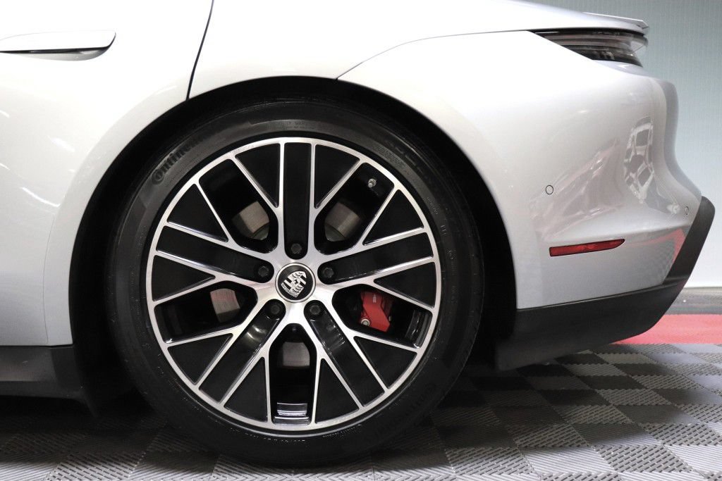 Used 2020 Porsche Taycan 4S AWD/4WD image 78