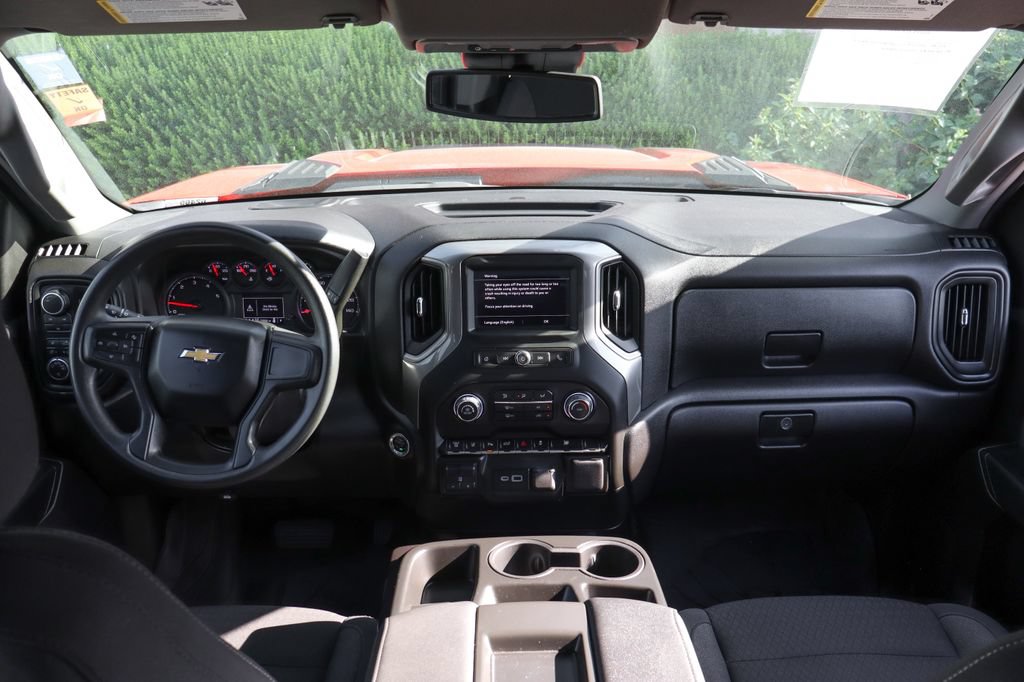 Used 2025 Chevrolet Silverado 2500 Custom w/ Custom Value Package AWD/4WD image 28