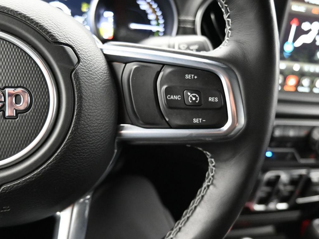 Used 2021 Jeep Wrangler Unlimited Sahara w/ Cold Weather Group image 26