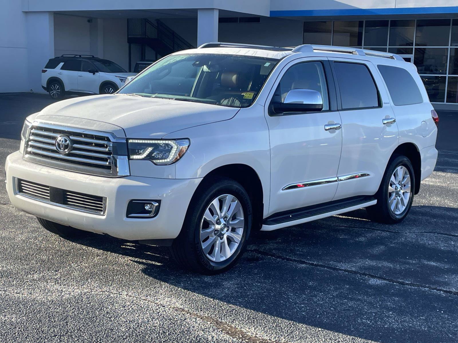 Used 2018 Toyota Sequoia Platinum RWD image 12