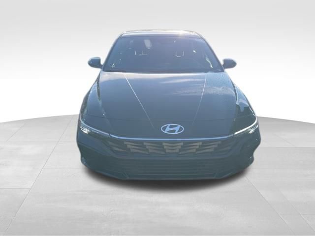 New 2026 Hyundai Elantra Sport FWD image 2