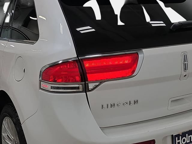 Used 2015 Lincoln MKX AWD w/ Equipment Group 102A image 34
