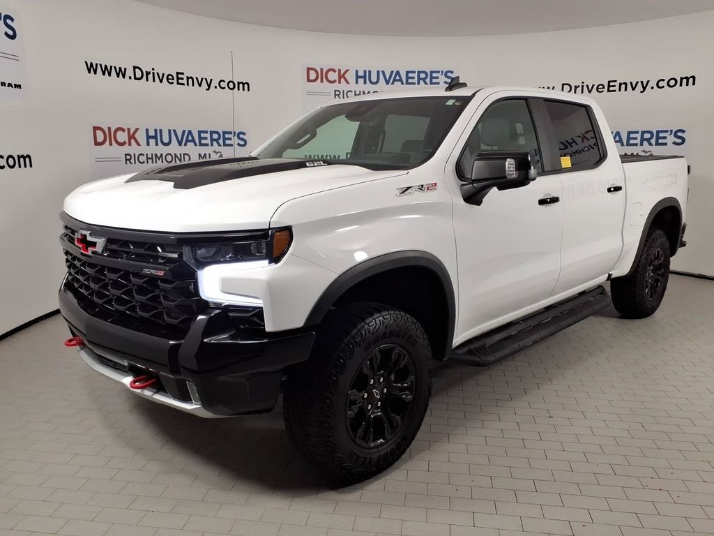 Used 2024 Chevrolet Silverado 1500 ZR2 w/ Technology Package AWD/4WD image 1