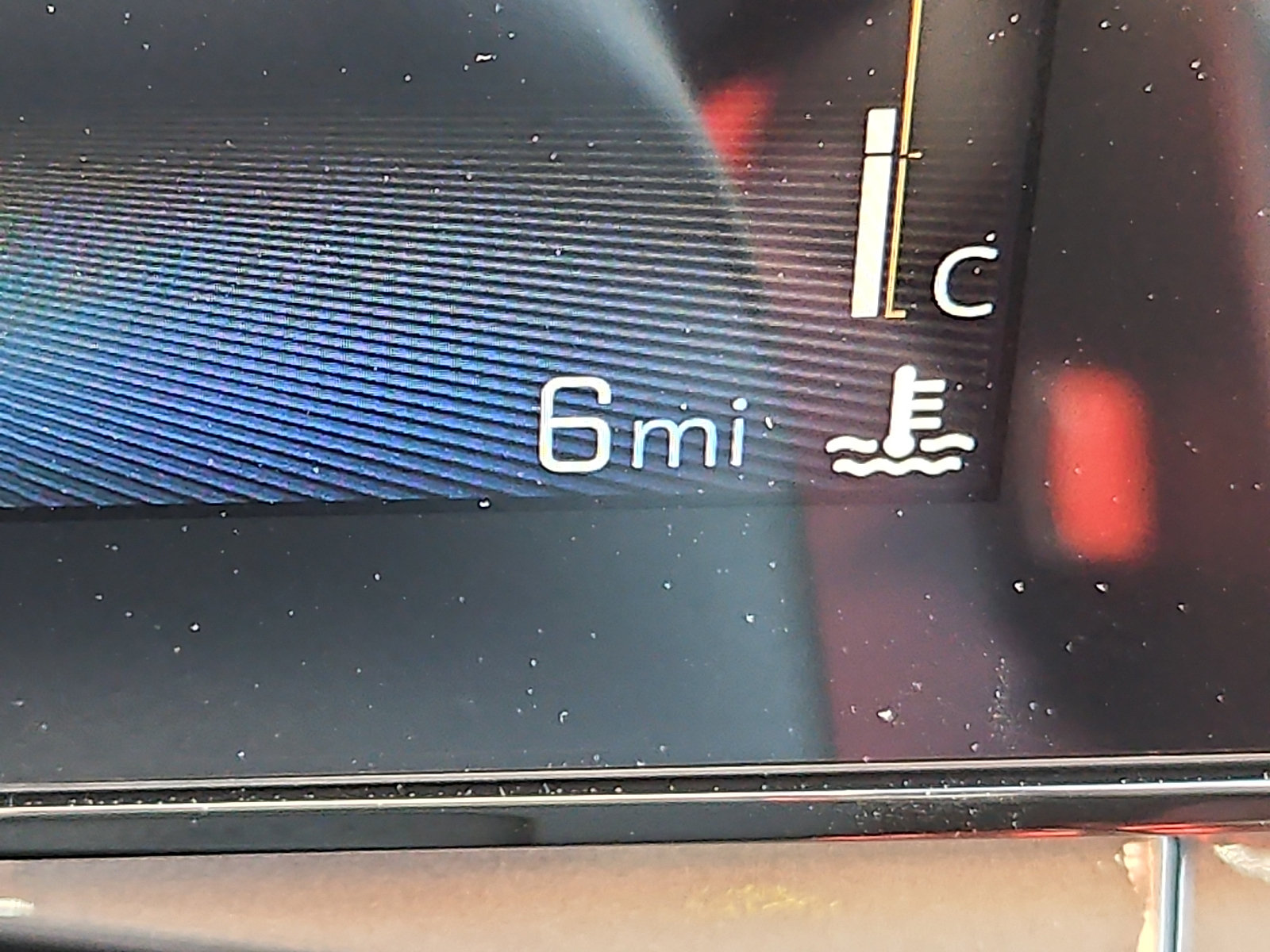 New 2026 Chevrolet Trax ACTIV w/ Sunroof Package FWD image 18