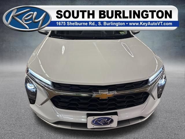 New 2026 Chevrolet Trax LT FWD image 3
