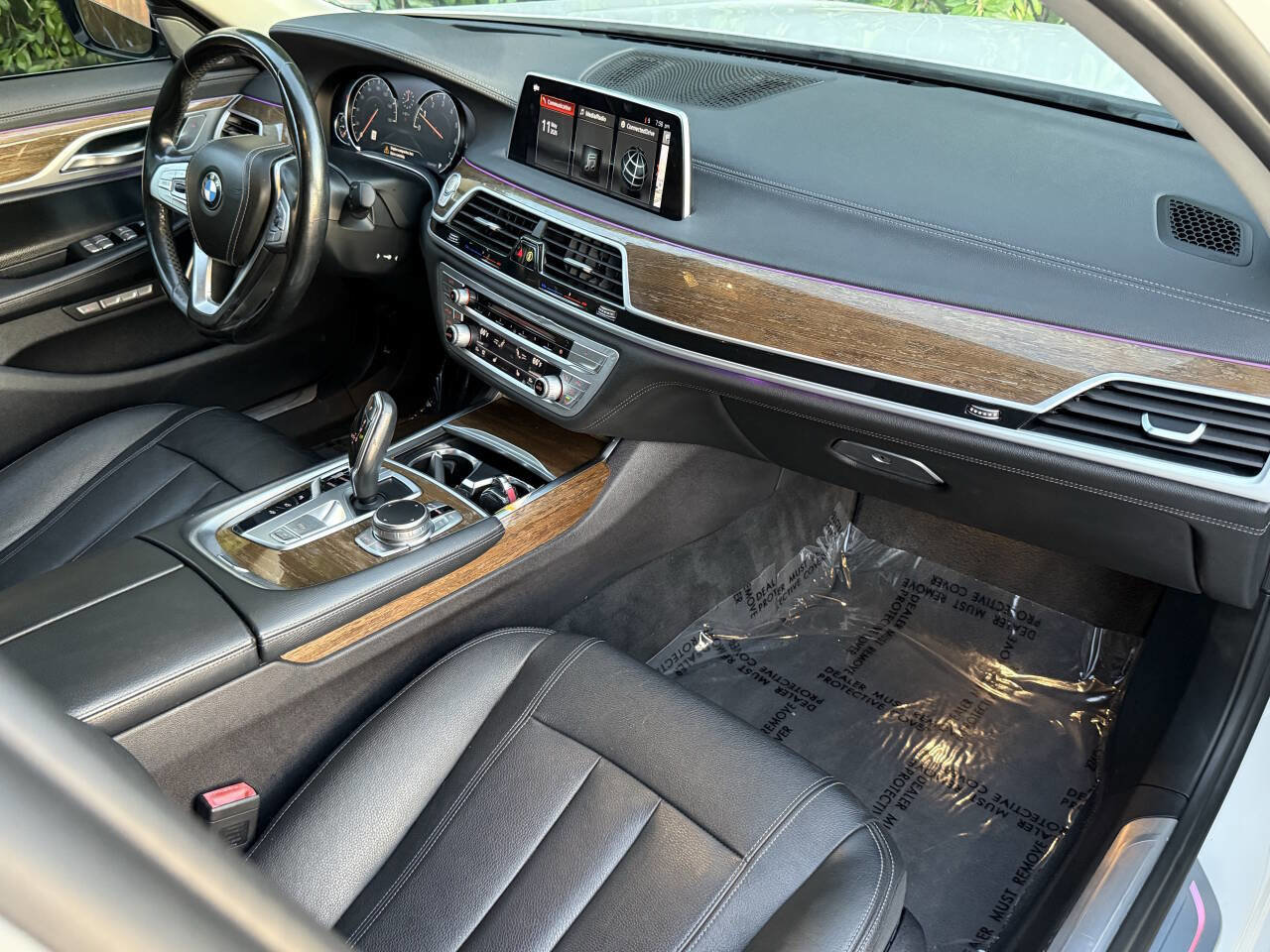 Used 2018 BMW 740i RWD image 18