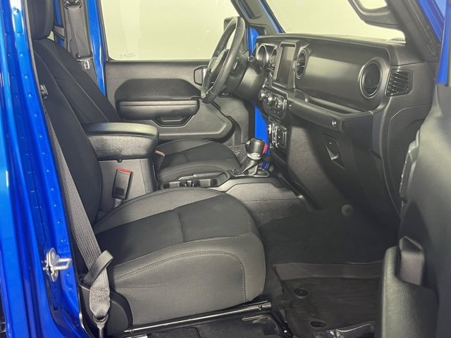 Used 2022 Jeep Gladiator Willys image 29