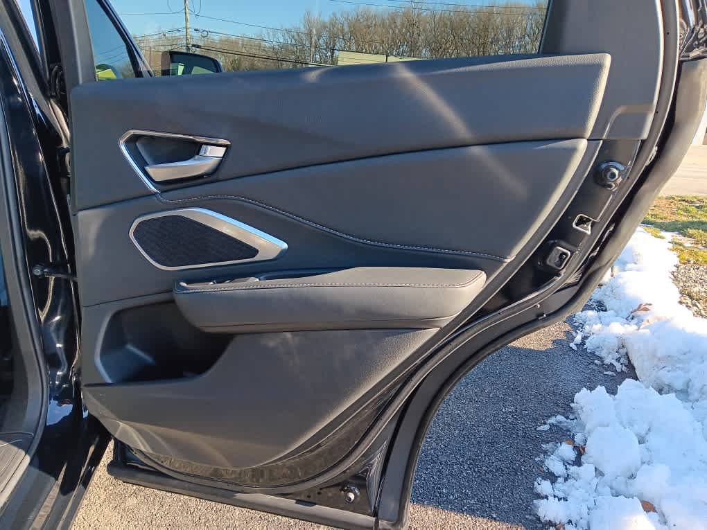 Used 2025 Acura RDX SH-AWD image 31