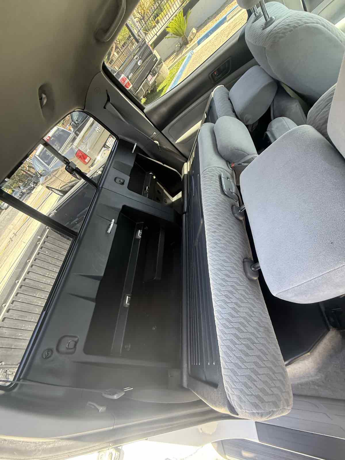 Used 2010 Toyota Tacoma PreRunner RWD image 33