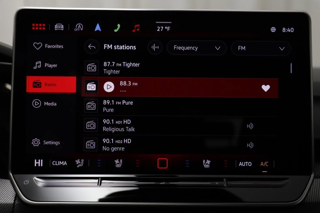 New 2026 Volkswagen GTI SE FWD image 10