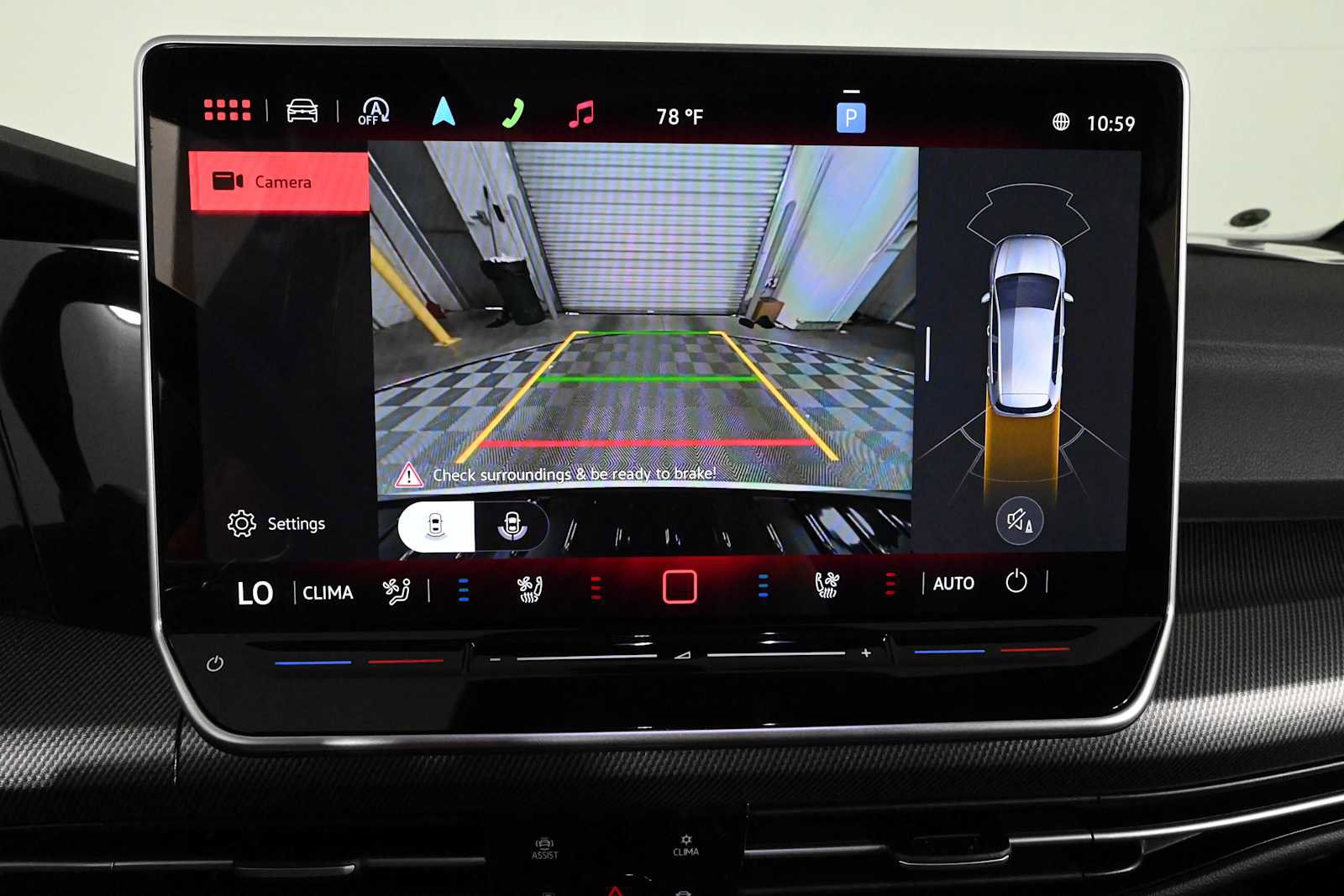 New 2026 Volkswagen GTI SE FWD image 5