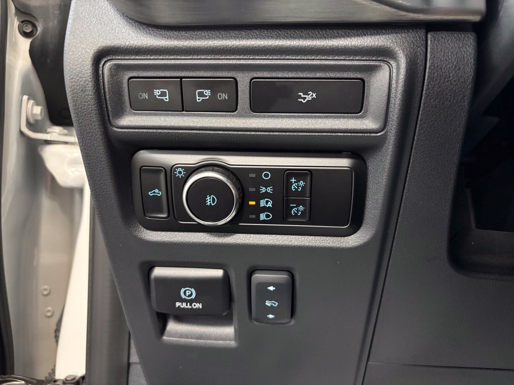 Used 2023 Ford F150 Lariat AWD/4WD image 22