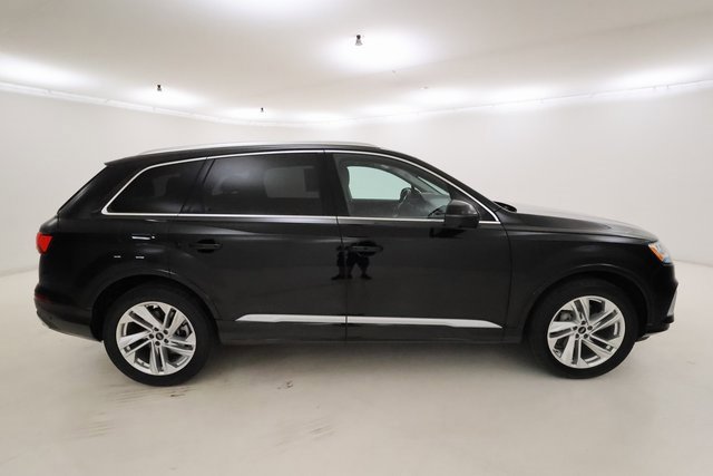 Used 2023 Audi Q7 3.0T Premium Plus image 2