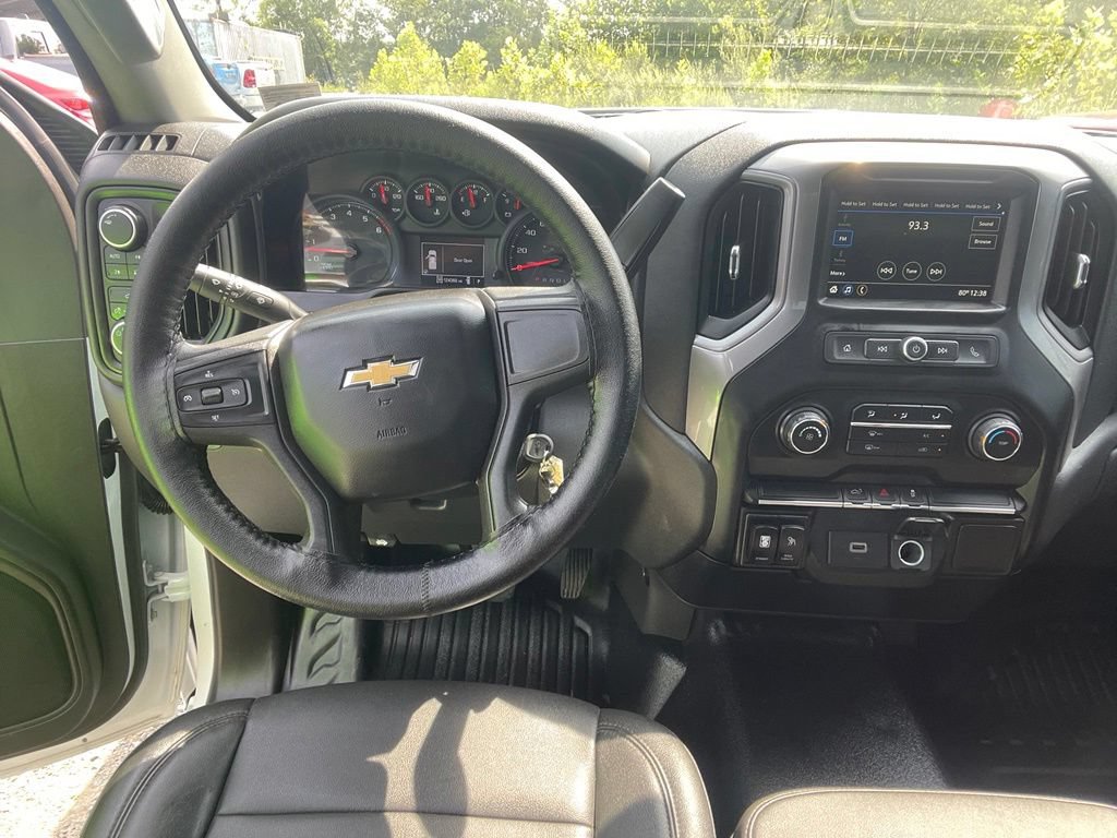 Used 2019 Chevrolet Silverado 1500 W/T w/ WT Convenience Package AWD/4WD image 4