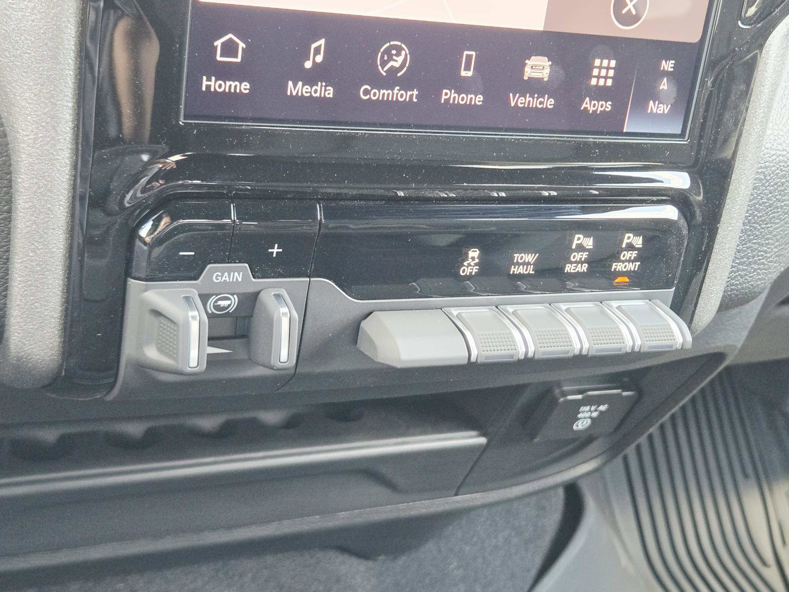 New 2026 RAM 2500 Tradesman image 25