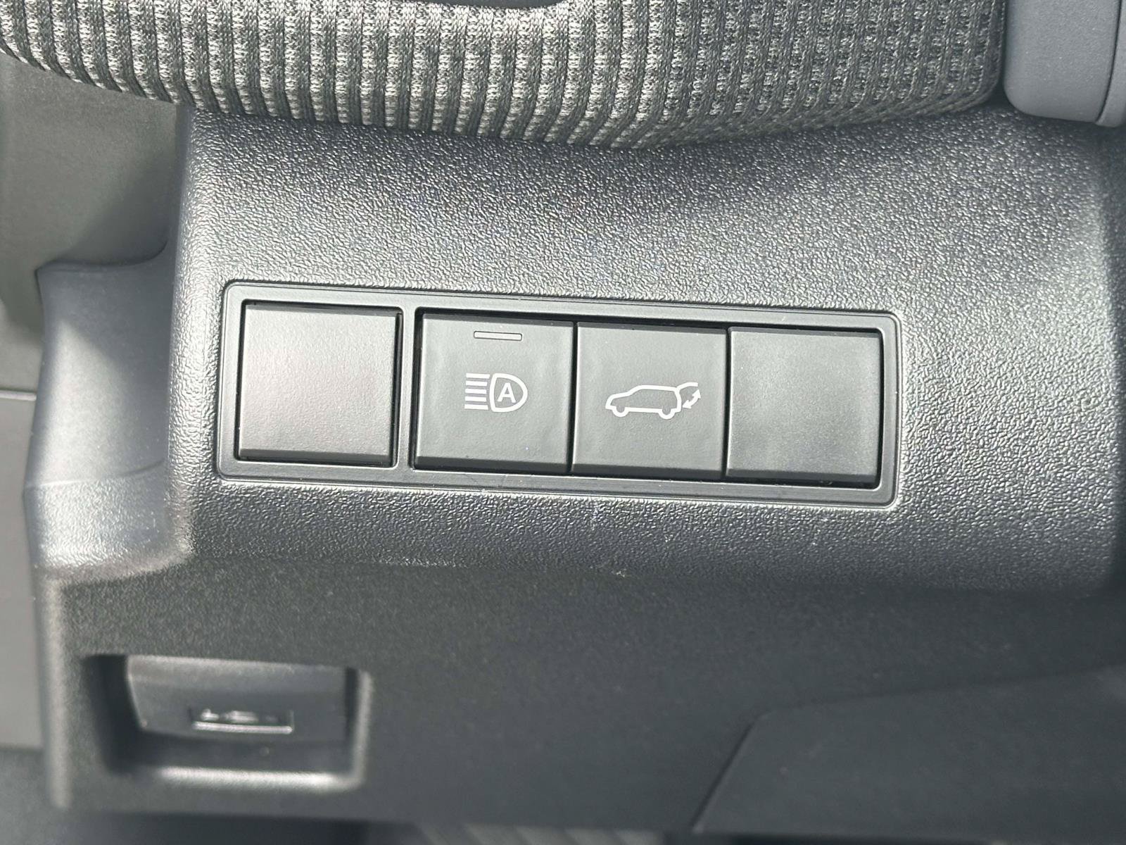 Used 2024 Toyota bZ4X AWD w/ Weather Package image 21